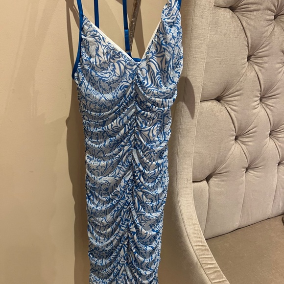 Guess by Marciano dress - Picture 2 of 3